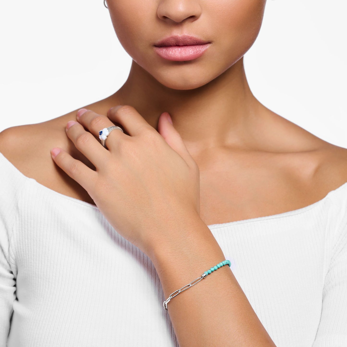 Charm-Armband mit türkisen Beads - PERDONA