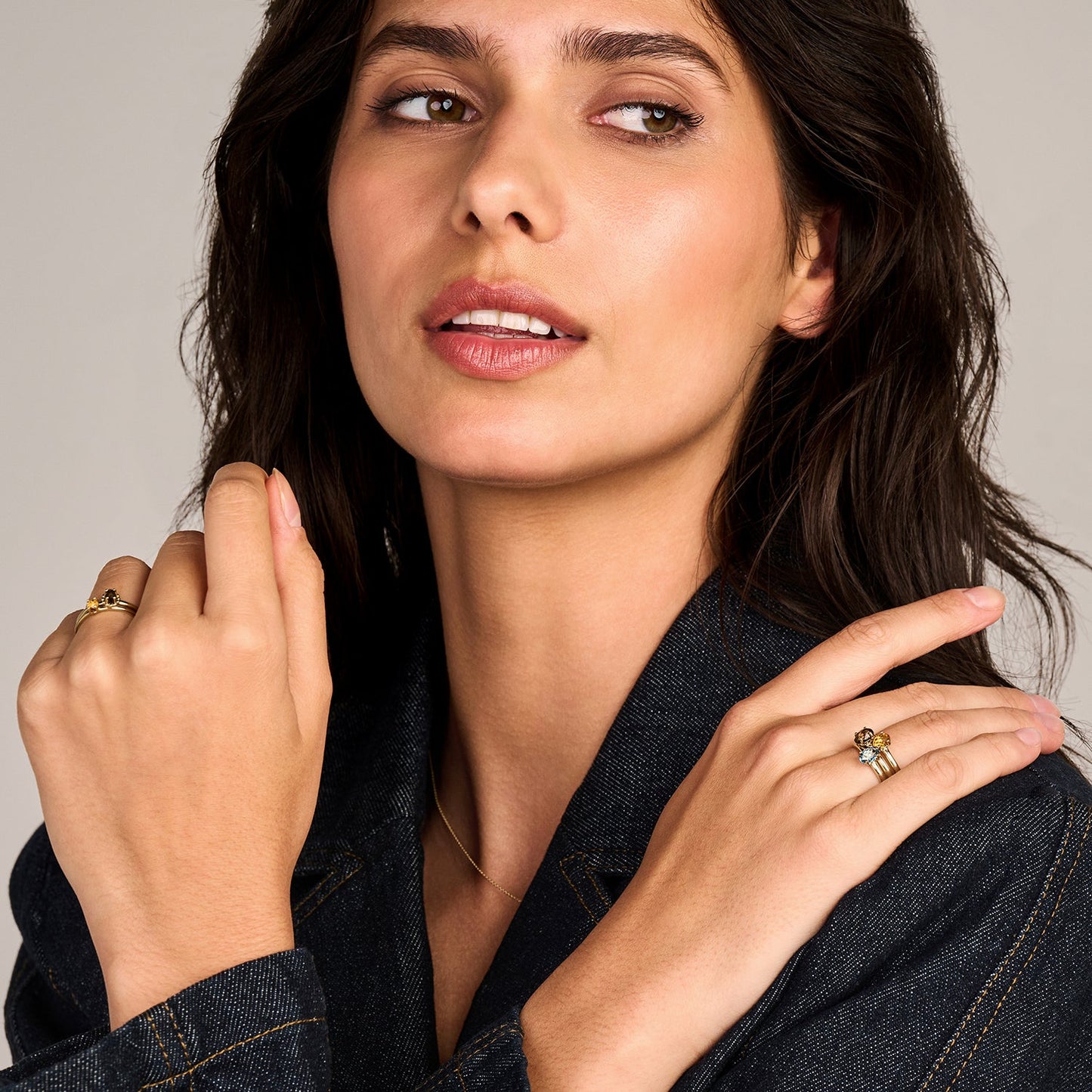 Ring mit ovalem Citrin