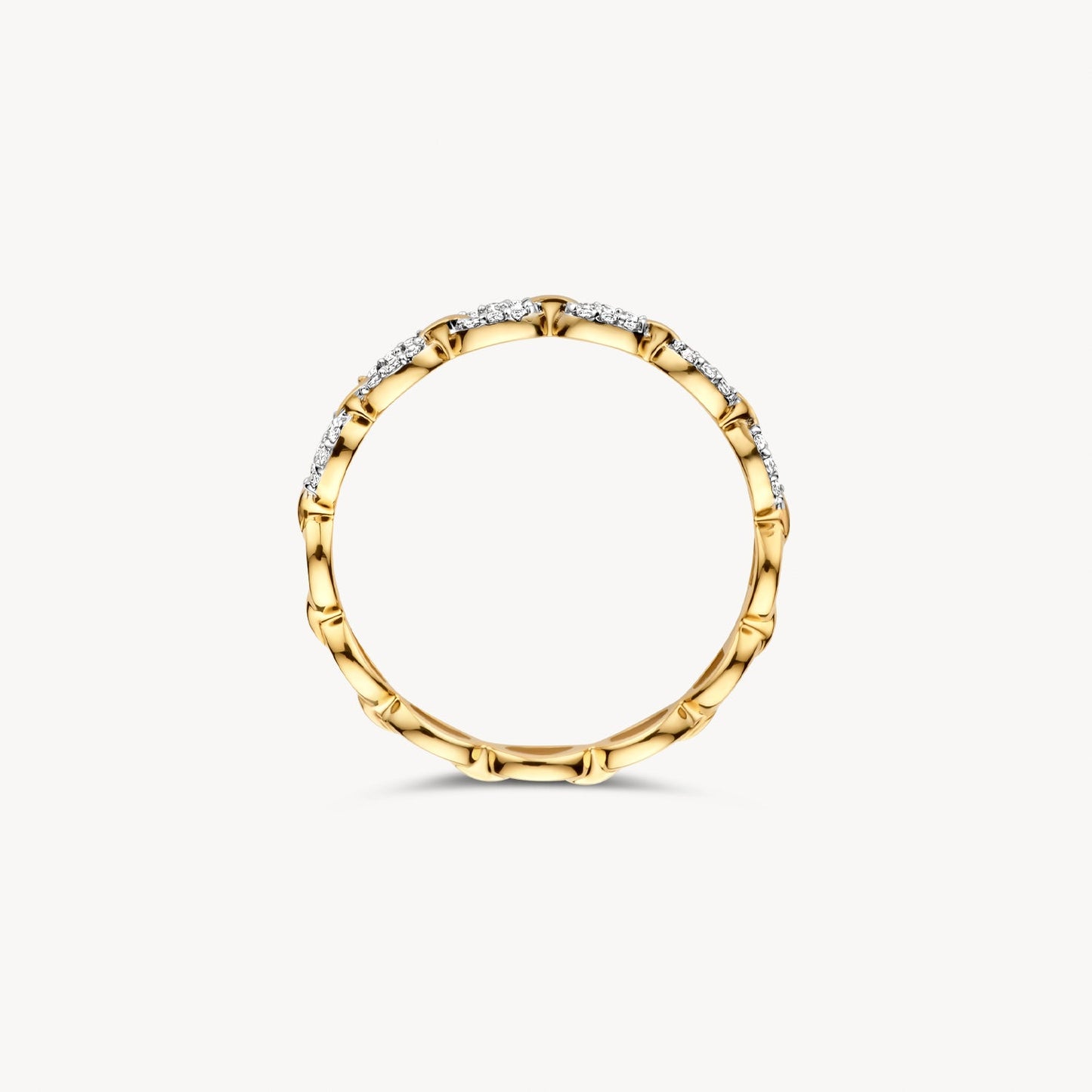 Ring mit Gliederoptik und Pavé-Fassung