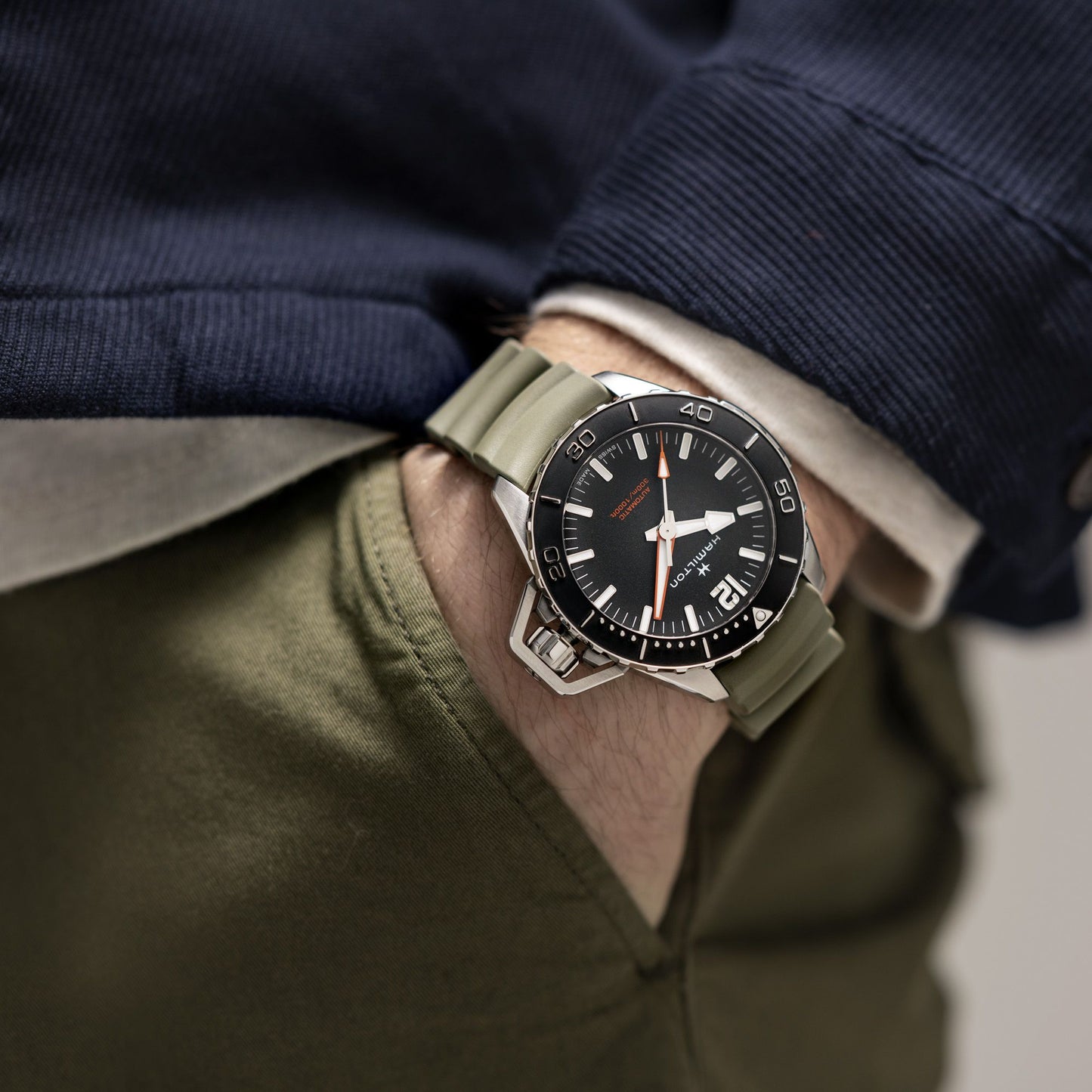 KHAKI NAVY FROGMAN AUTO